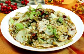 爆炒卷心菜的做法(爆炒卷心菜怎么炒脆了)